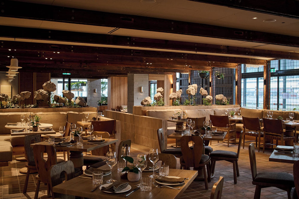 1 Hotel Melbourne - Image 3