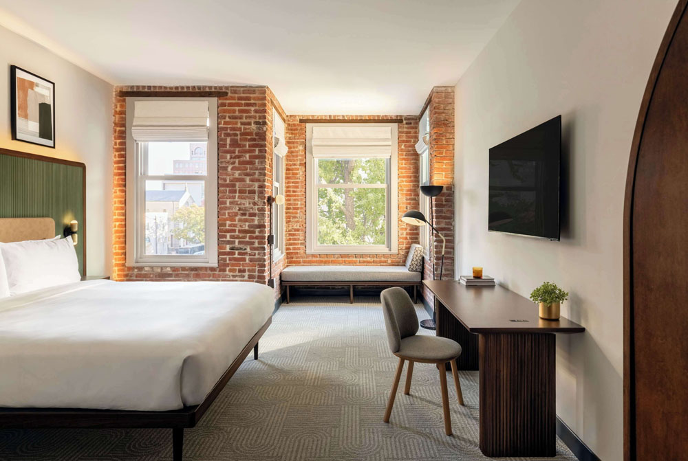 Arlo Washington DC photo 2