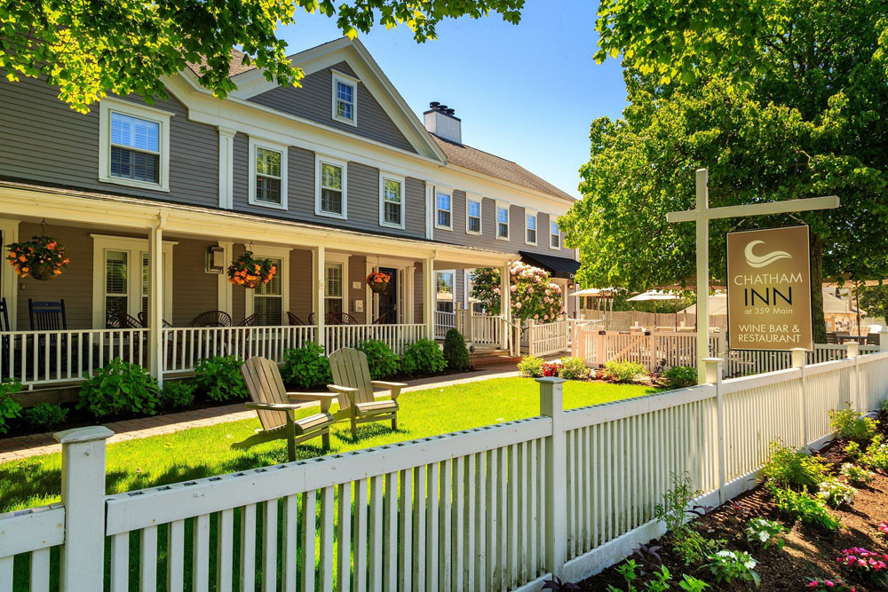 Chatham Inn - Main view