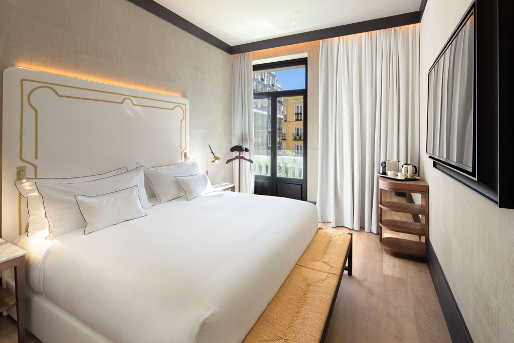 Hotel Montera Madrid, Curio Collection by Hilton photo 2