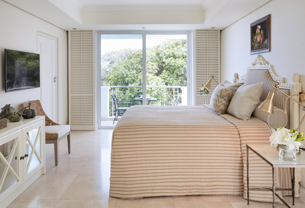 The Twelve Apostles Hotel and Spa photo 4