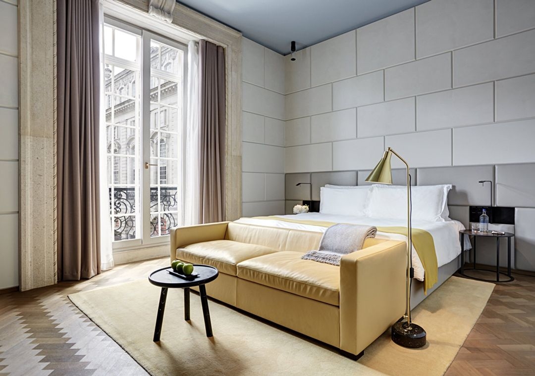 Hotel Café Royal - Image 4