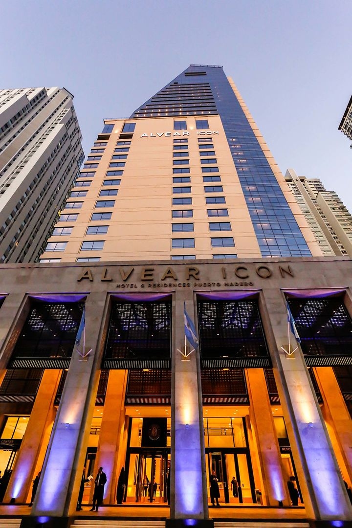 Alvear Icon Hotel & Residences - Image 1