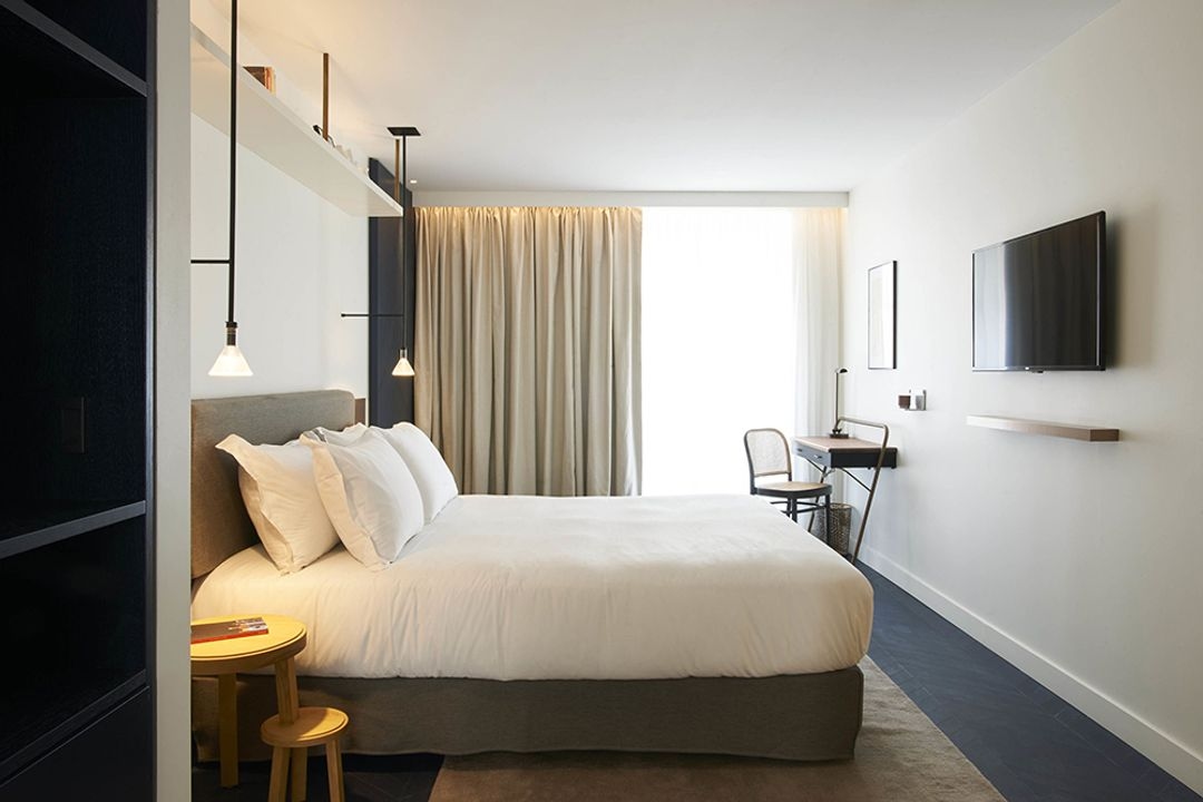 Amastan Paris - Image 2