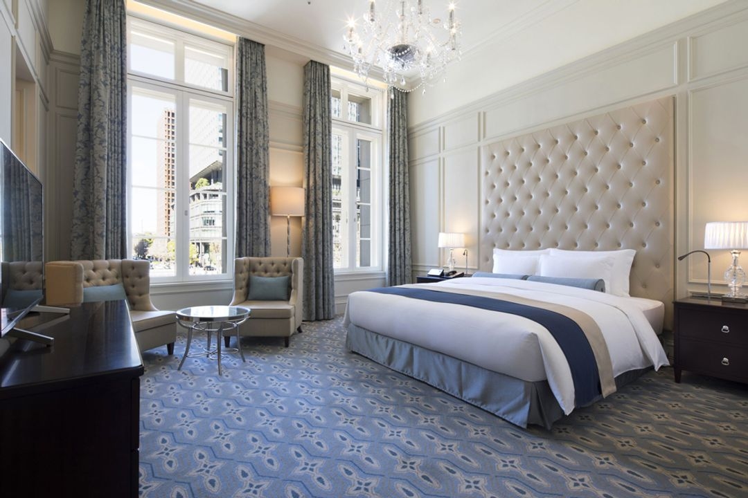 The Tokyo Station Hotel - Image 2