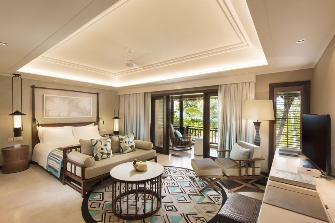 Constance Lemuria - Image 2