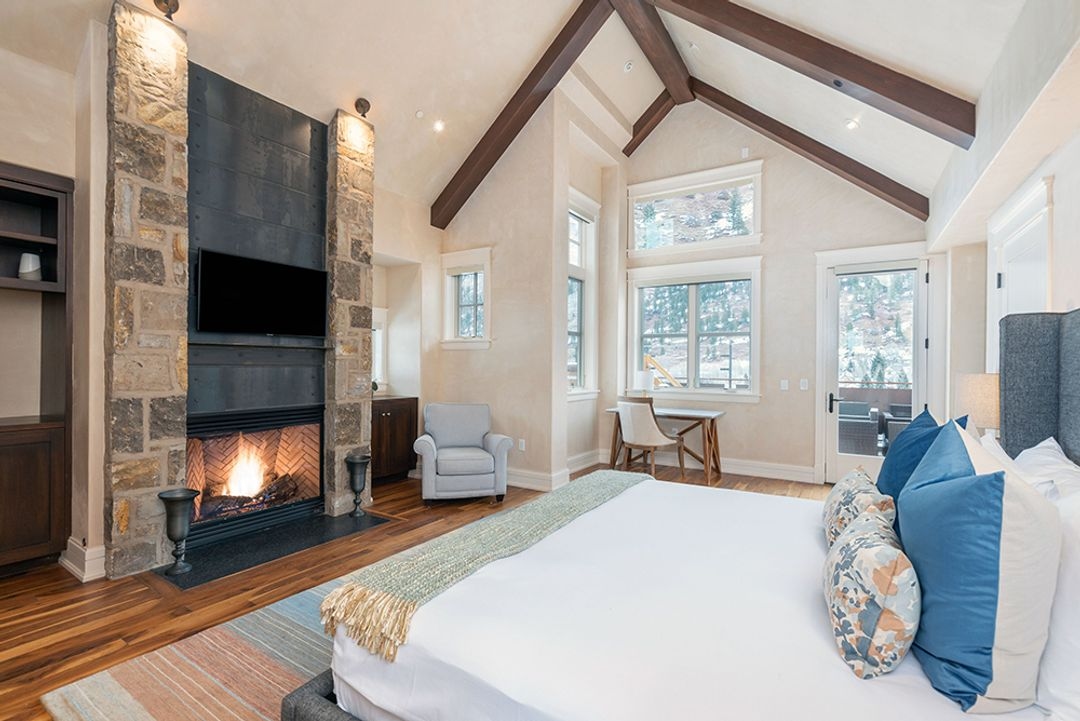 The Auberge Residences at Element 52, Auberge Resorts Collection - View 2