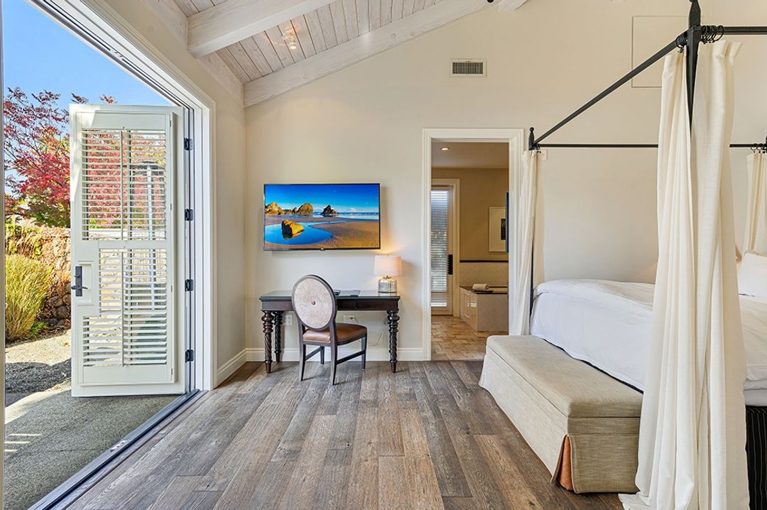 Hotel Yountville - View 2