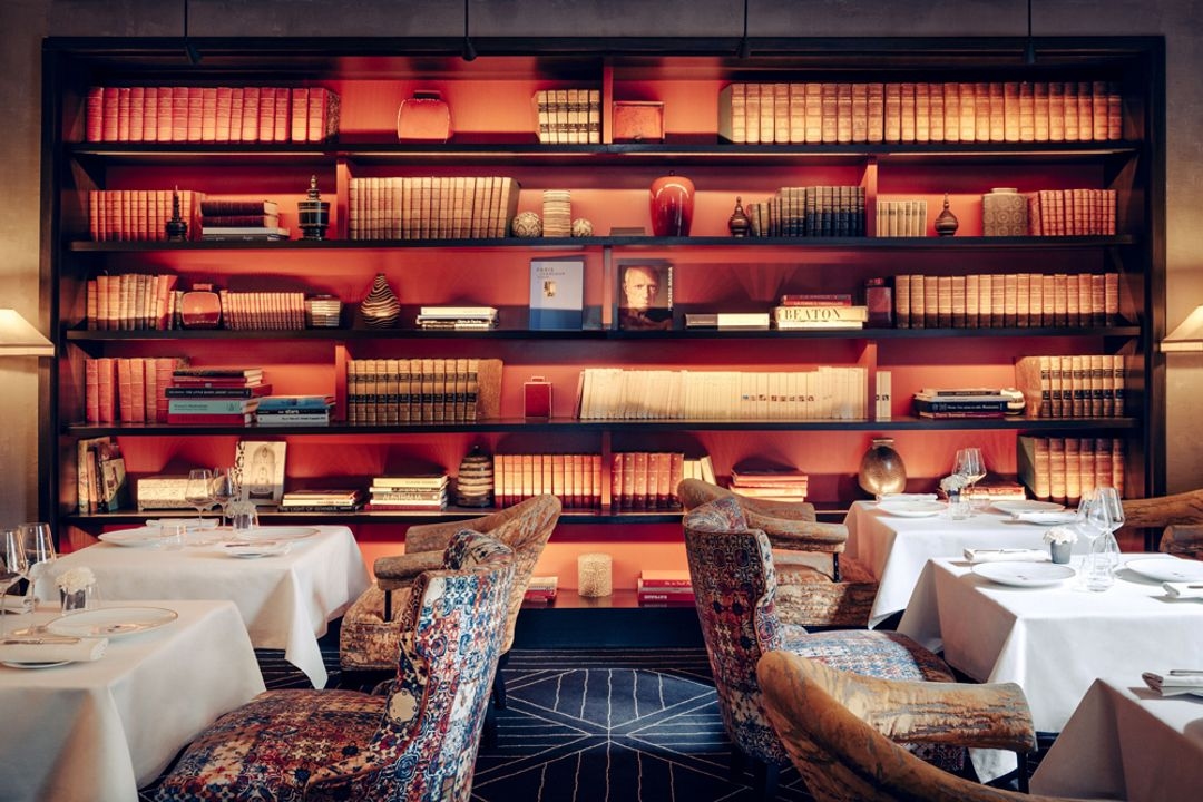 Le Pavillon de la Reine - View 3