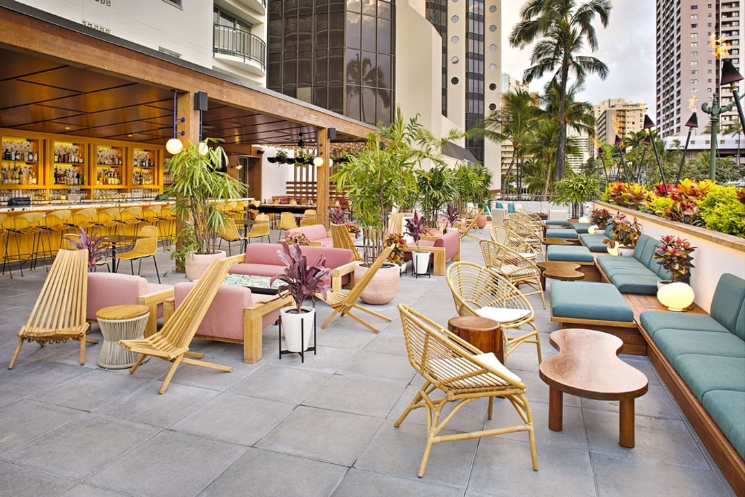 The Laylow, Autograph Collection - Image 3