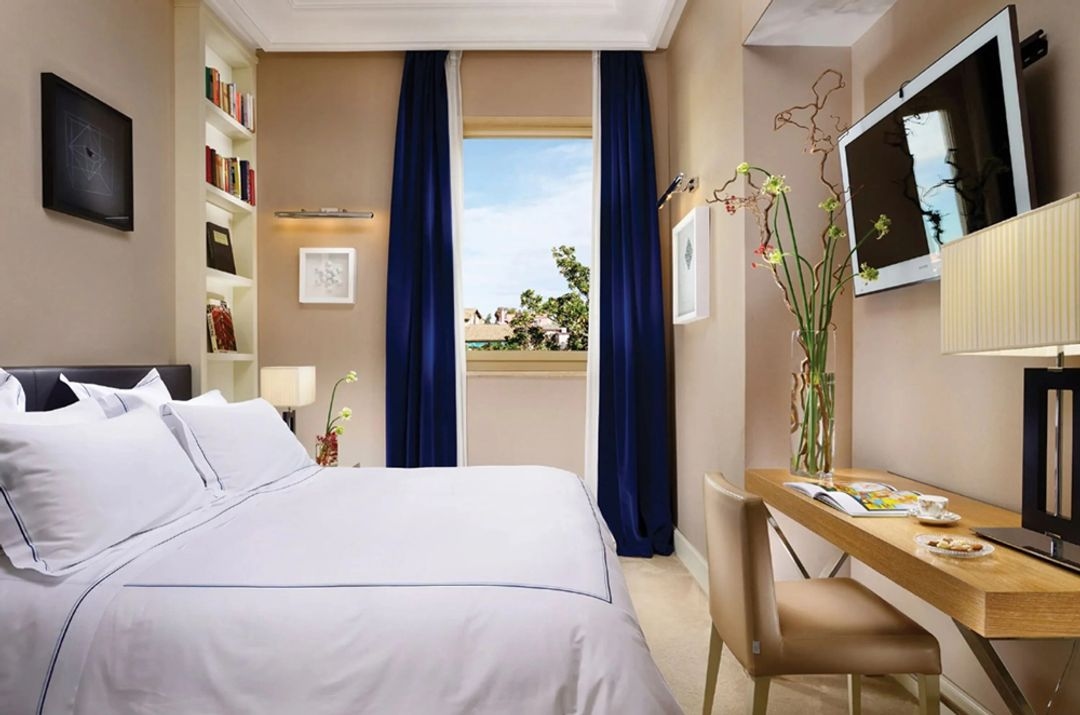 The First Roma Arte - Image 4