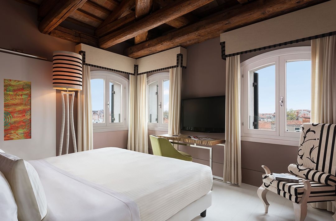 Sina Centurion Palace - Image 4