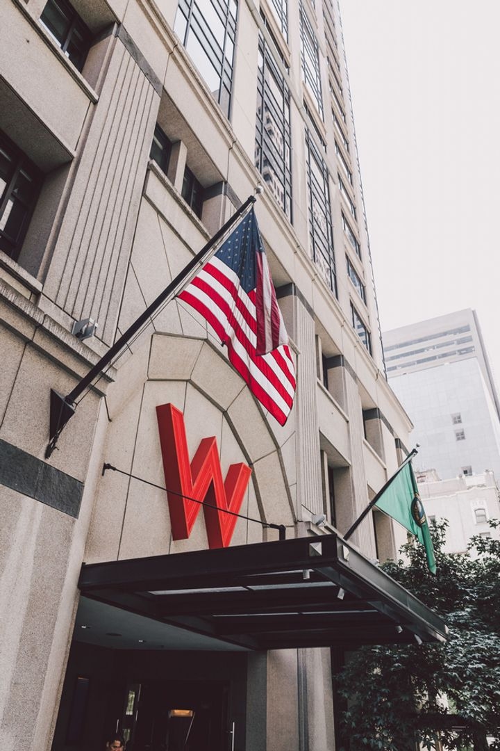 W Seattle - Main view