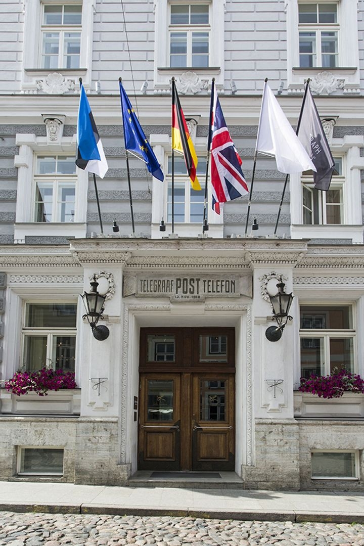 Hotel Telegraaf, Autograph Collection - Image 1