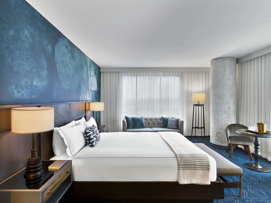 Hotel Van Zandt - Image 2