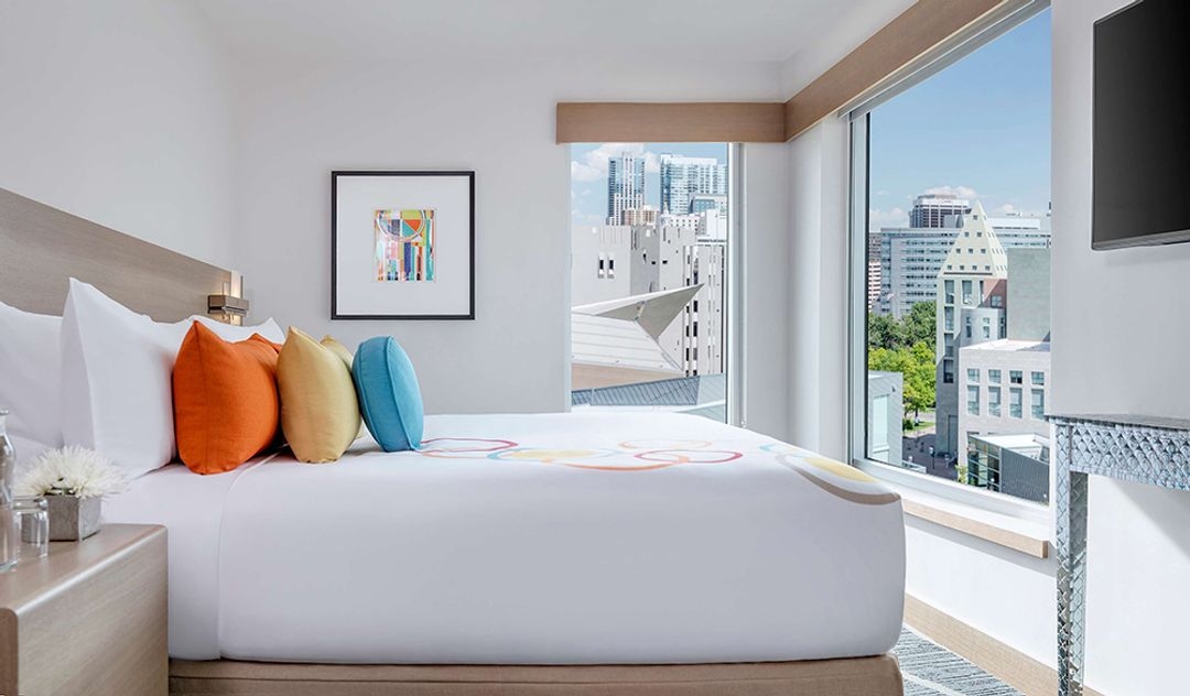 The Art Hotel Denver, Curio Collection by Hilton - View 2