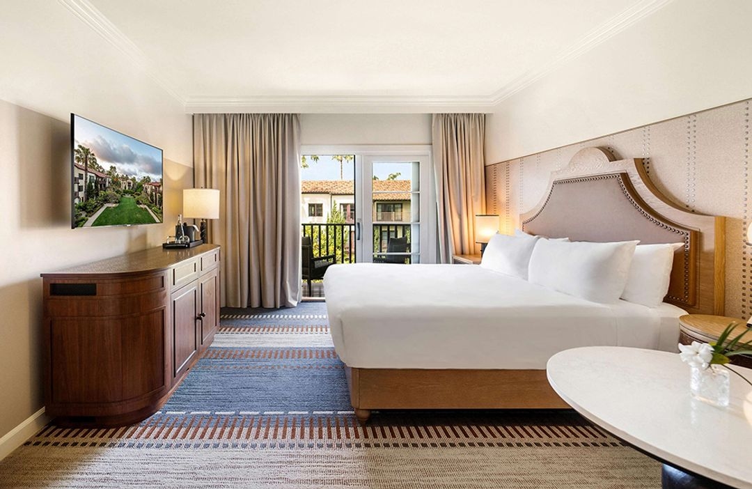 Estancia La Jolla - Image 2