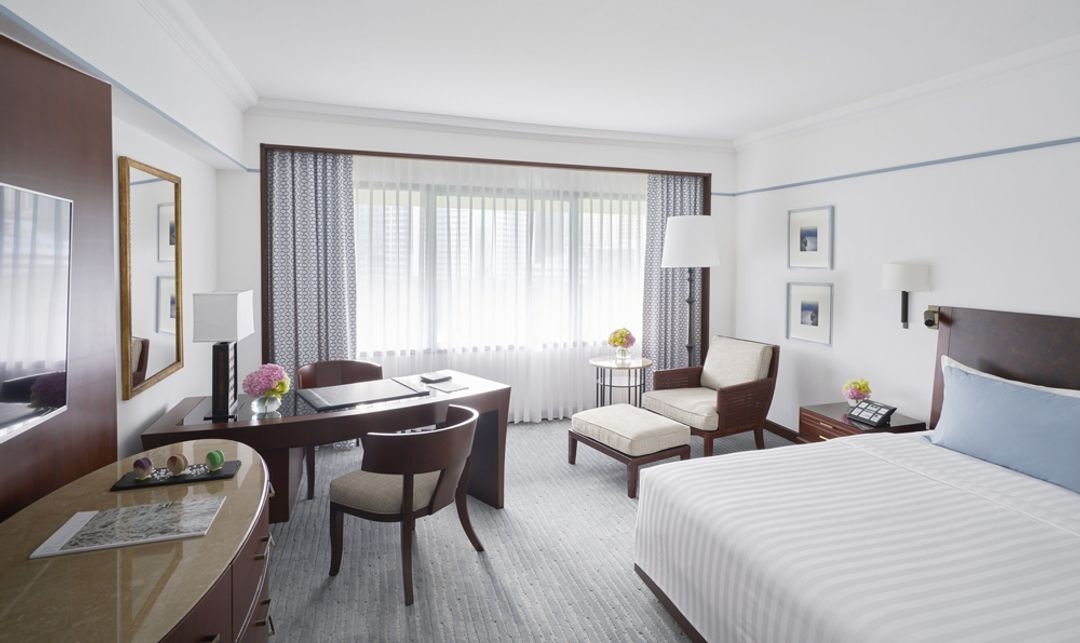 The Peninsula Manila - Image 2