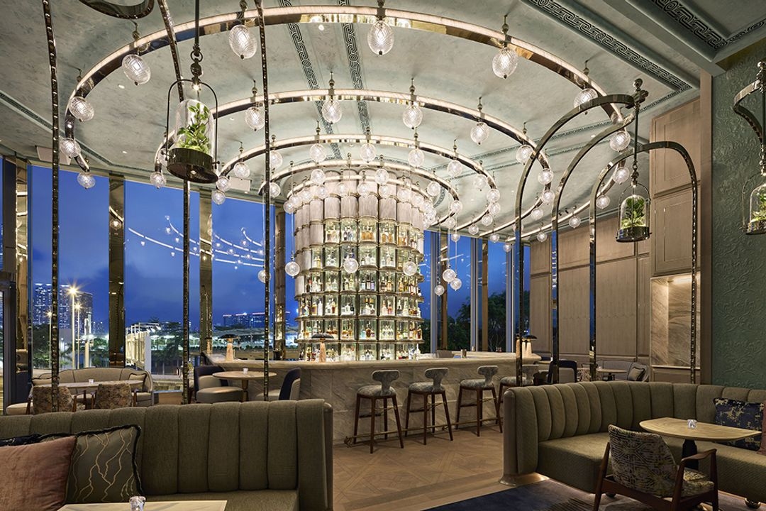 Four Seasons Hotel Hong Kong - Image 3