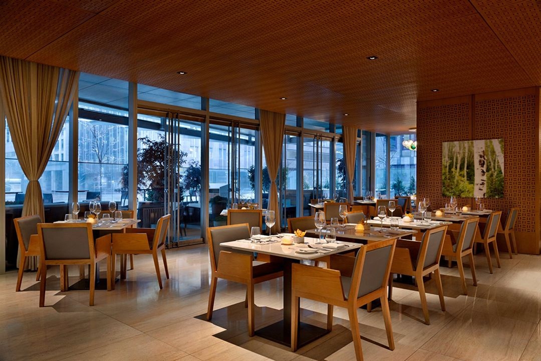 Shangri-La Hotel, Toronto - View 3