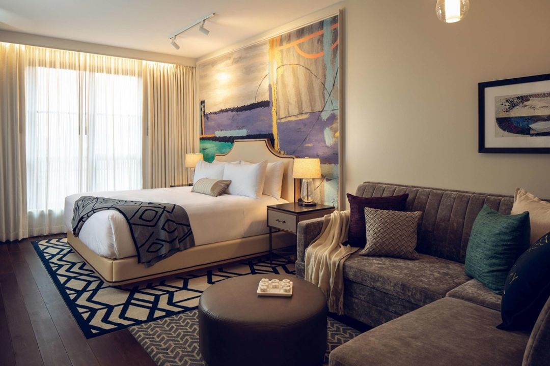 Sophy Hyde Park - Image 4