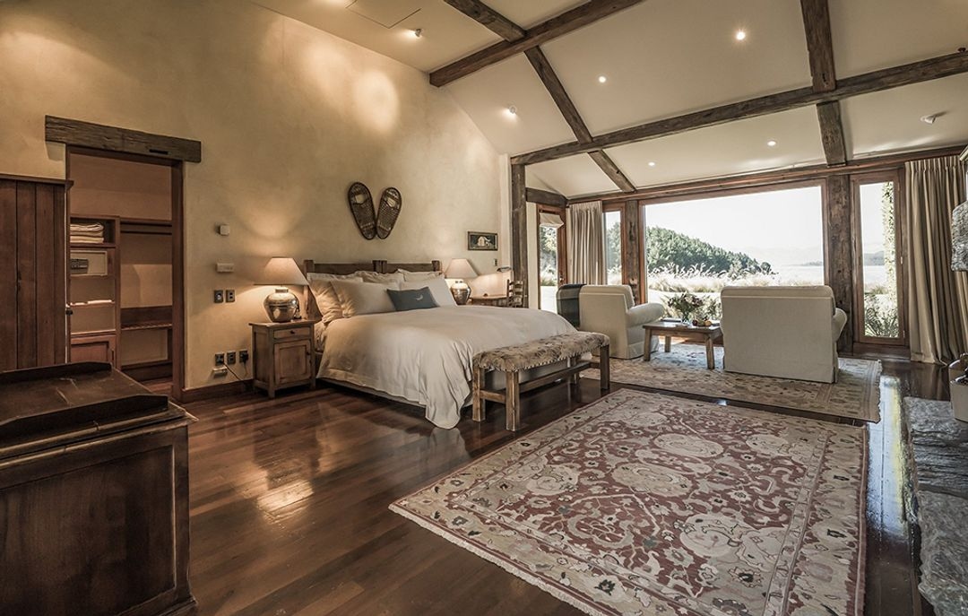 Blanket Bay - Image 4