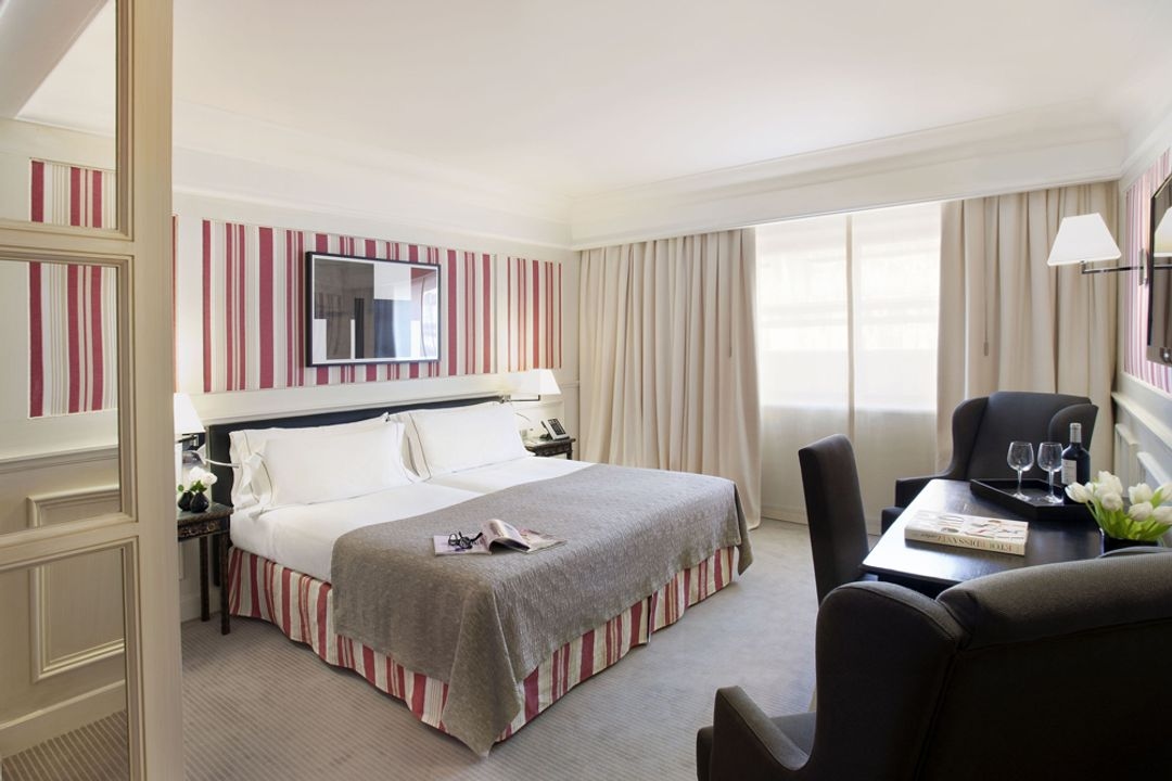 Majestic Hotel & Spa - Image 2