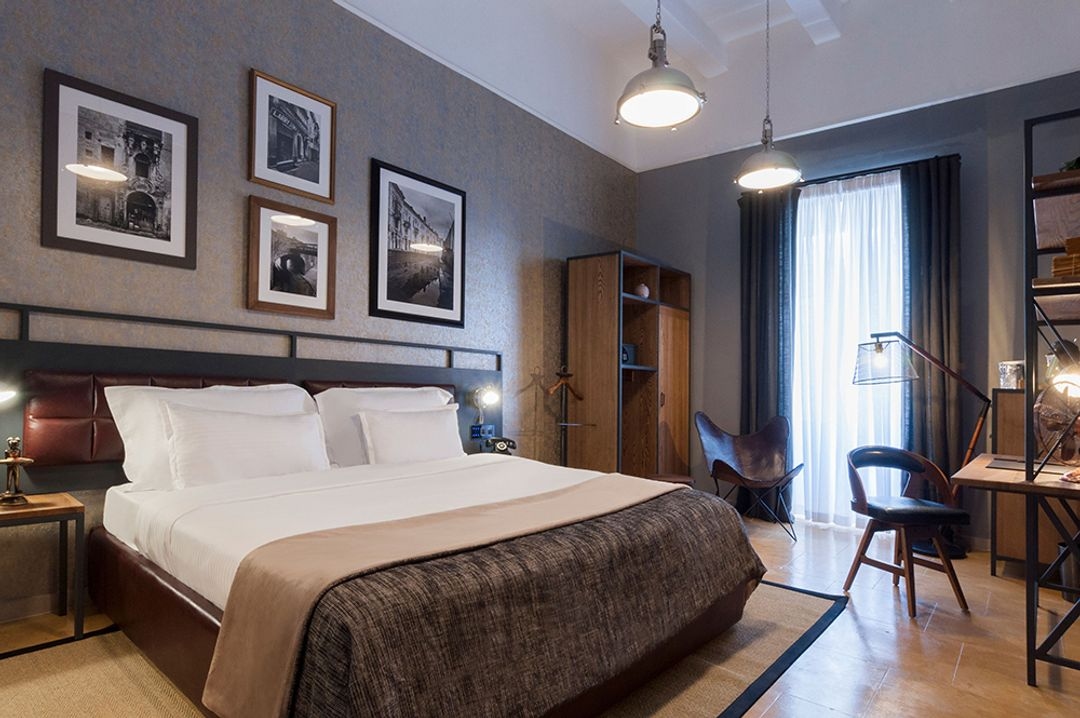 AX The Saint John - Image 4