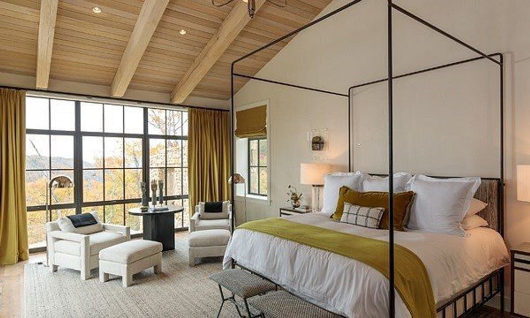 Blackberry Mountain - View 4