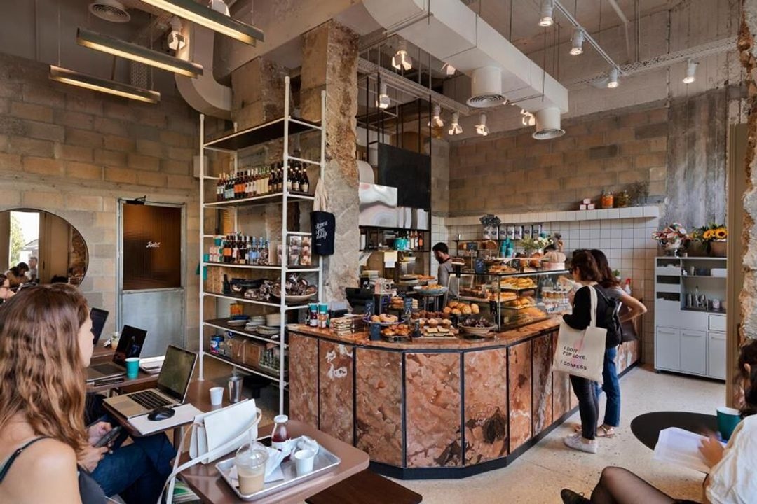 Sam & Blondi - Image 5