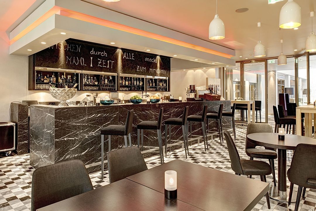 Hyperion Hotel Dresden Am Schloss - Image 5