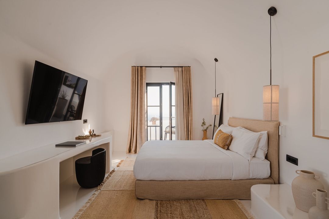 Nobu Hotel Santorini - Image 2