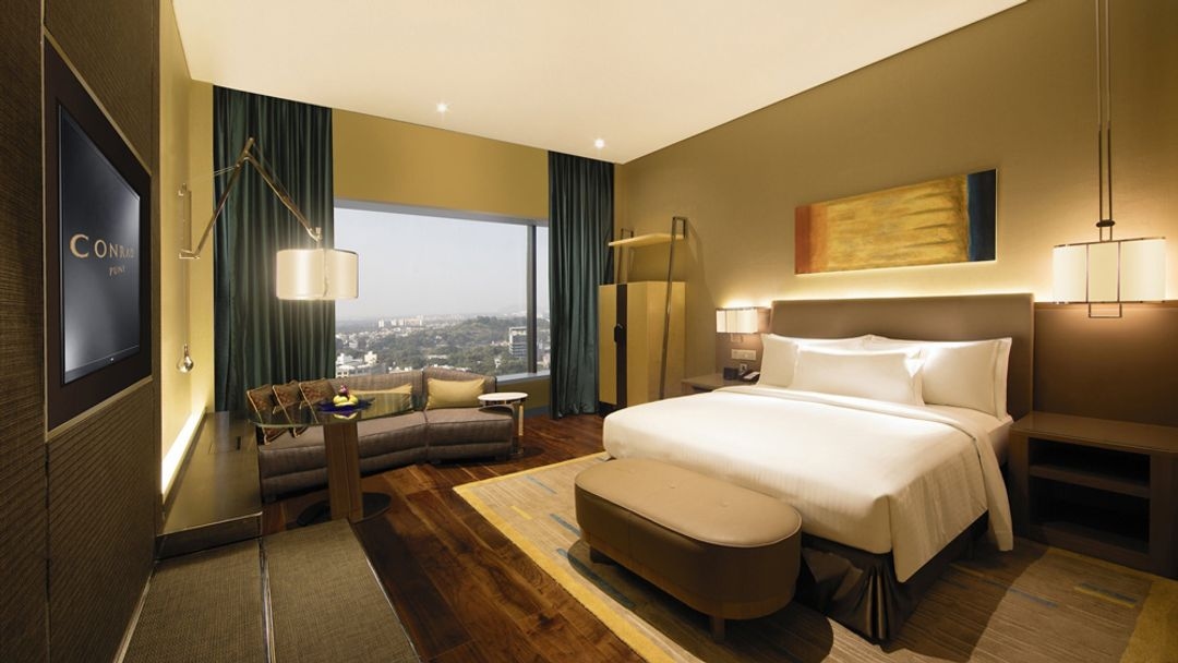 Conrad Pune - View 4