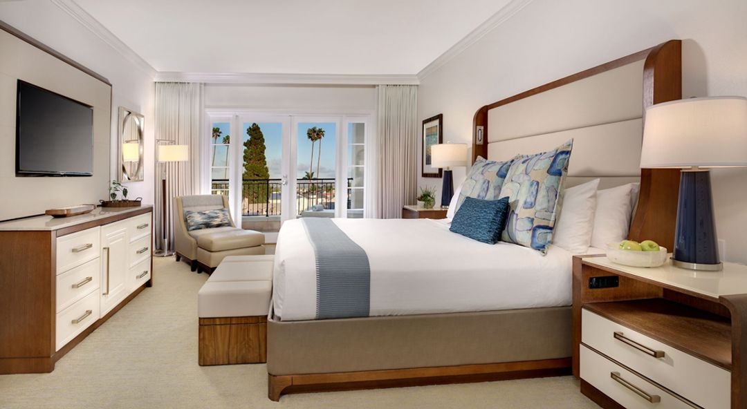Balboa Bay Resort - Image 4
