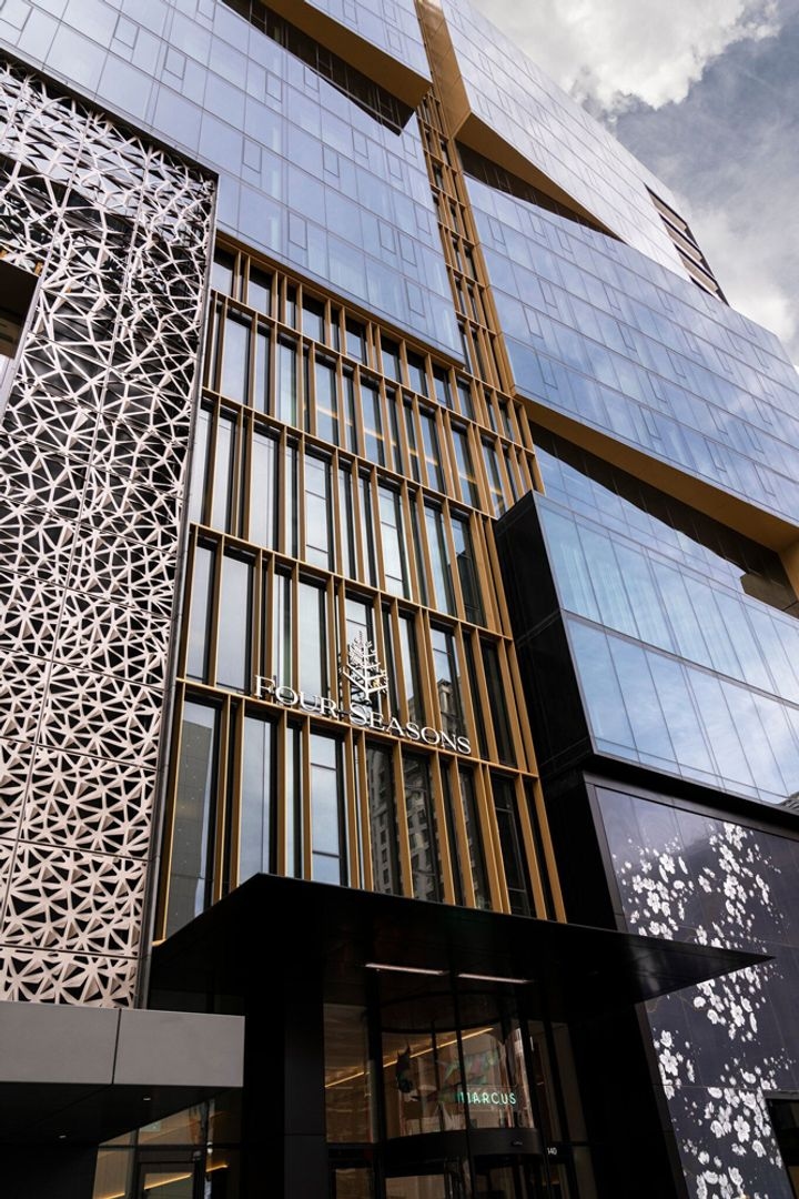 Four Seasons Hotel Montreal - Image 1