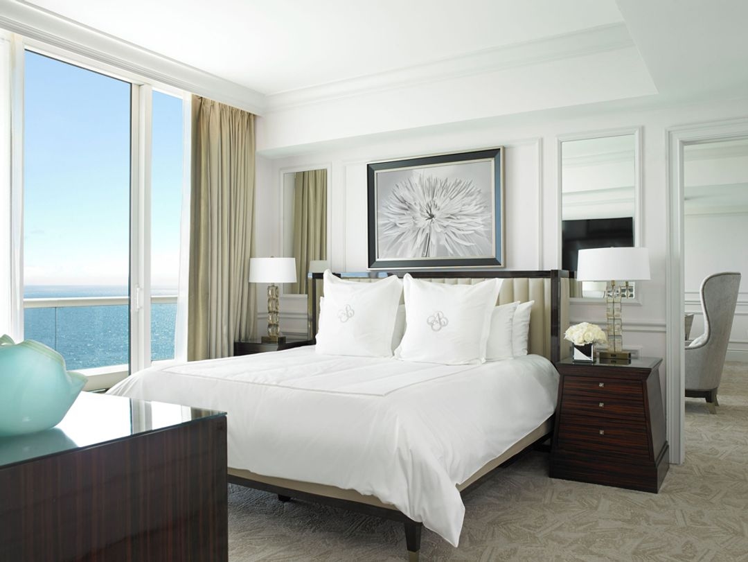 Acqualina Resort & Residences on the Beach - Image 2