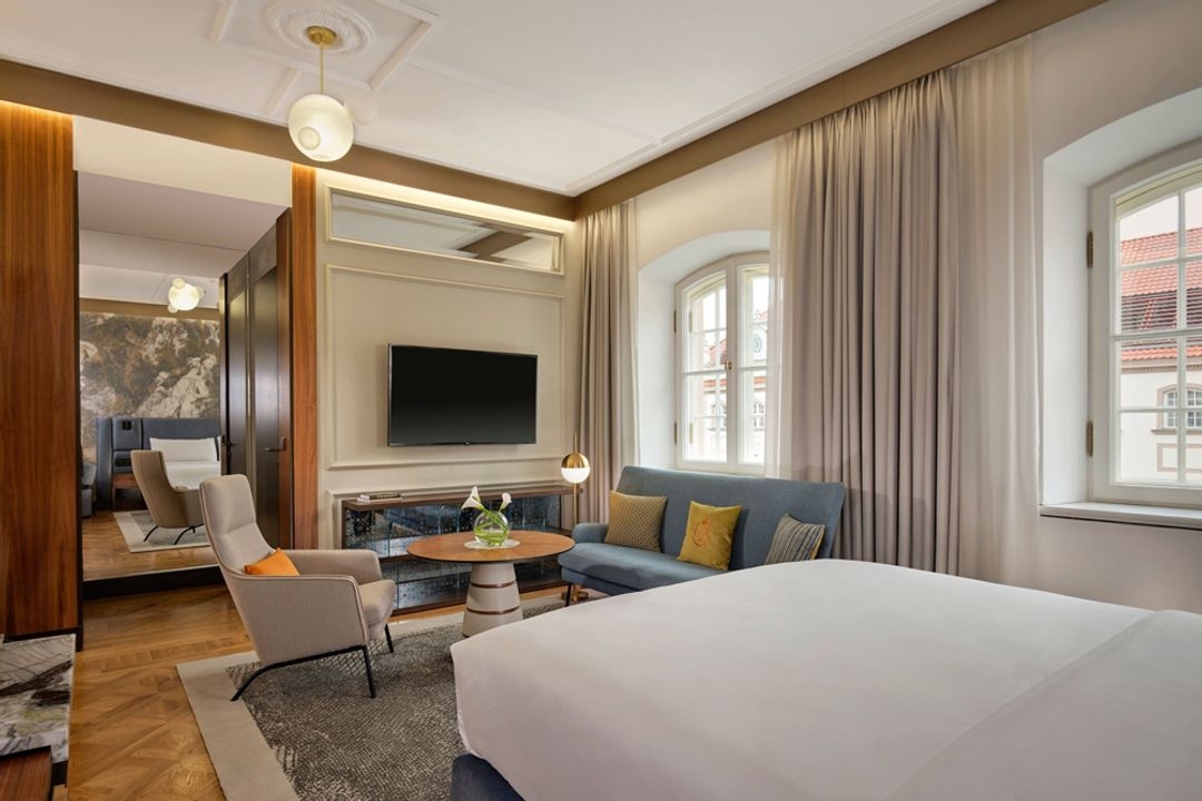 Hotel Verte, Warsaw, Autograph Collection - Image 2