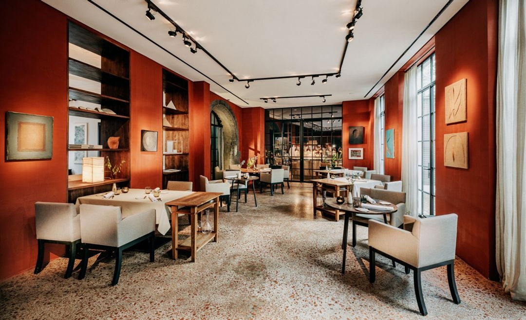 PURS Luxury Boutique Hotel & Restaurant - Image 3