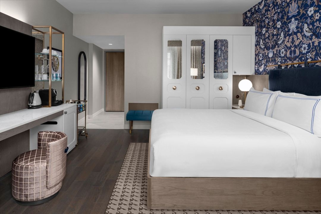 The Dorian, Autograph Collection - View 4