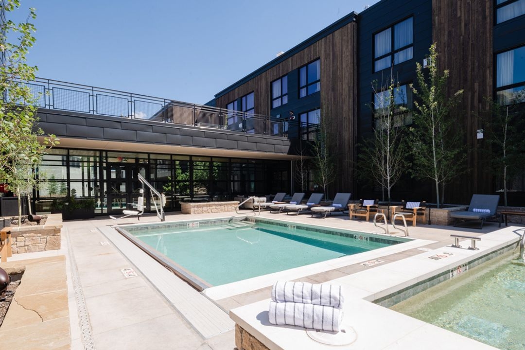 The Cloudveil, Autograph Collection - View 5