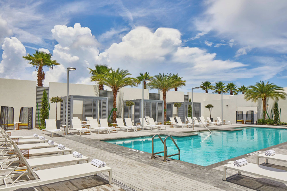 The Daytona, Autograph Collection - Image 5